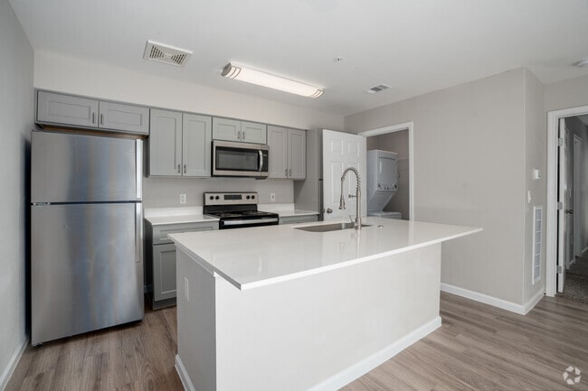 Interior Photo - University Green