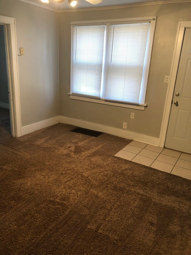 Photo - 457 Chicago St