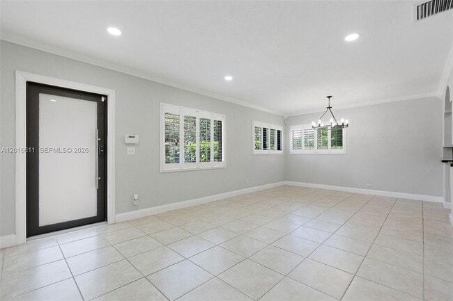 Photo - 1025 Sylvania Blvd