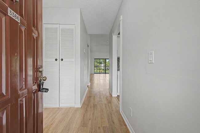 Photo - 3386 Lucerne Park Dr