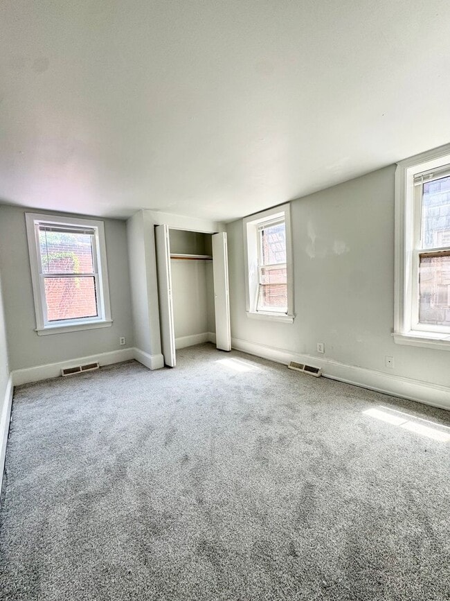 Photo - 704 Washington St Unit 02