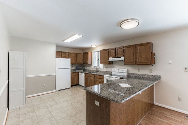 Photo - 44246 Old Mill Hill Rd