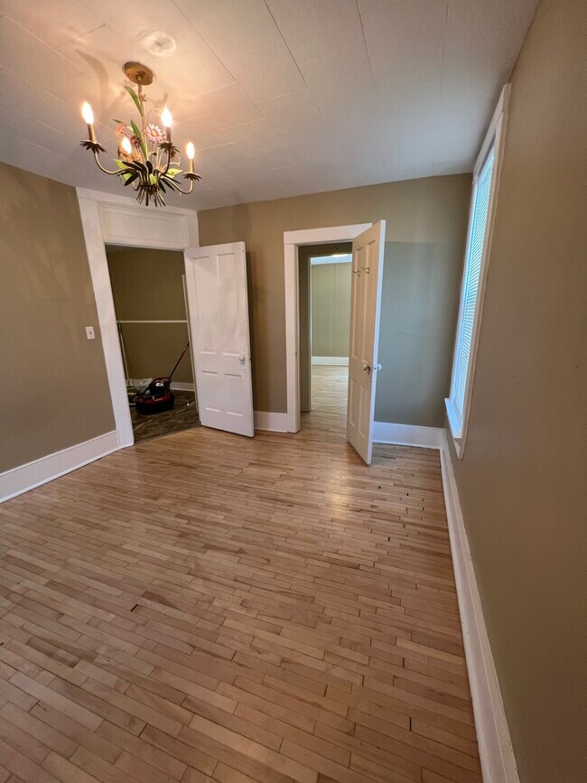 Photo - 402 N Morrison St Unidad 3