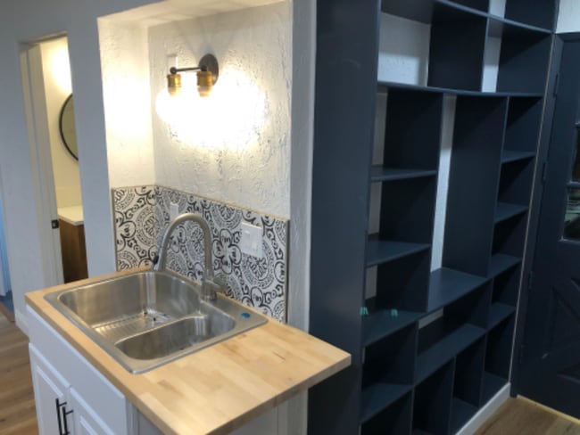 Photo - 1484 Ahart St