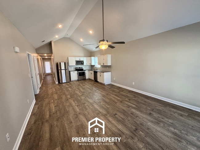 Photo - For Rent: 235 Willow Ridge Lane, Odenville, AL 38120