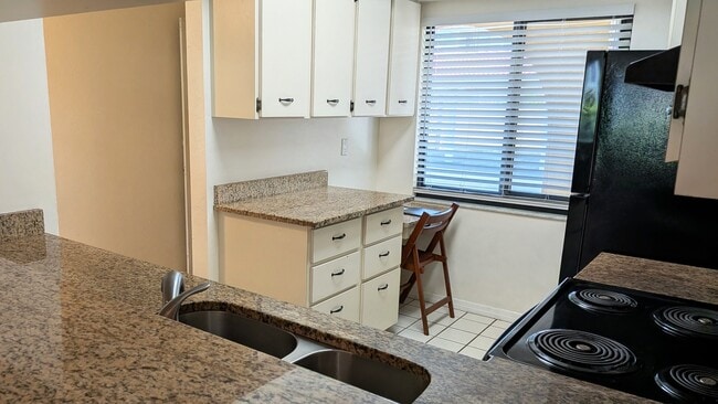 Photo - 9871 Citadel Ln Unidad Citadel