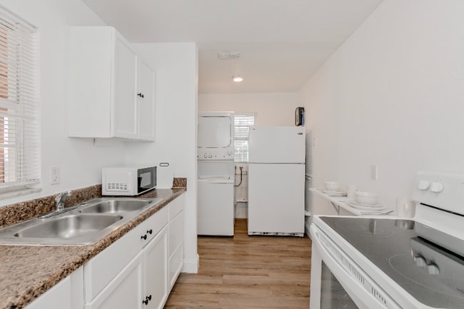 Photo - 5196 Lescot Ln