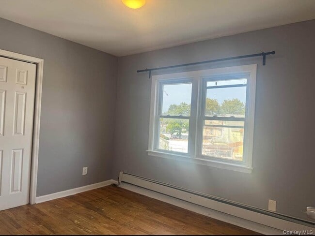 Photo - 110-15 Rockaway Blvd