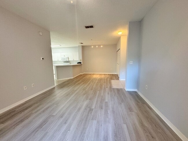 Photo - Updated 2BR/1BA Florida Club Condo! Available Soon!