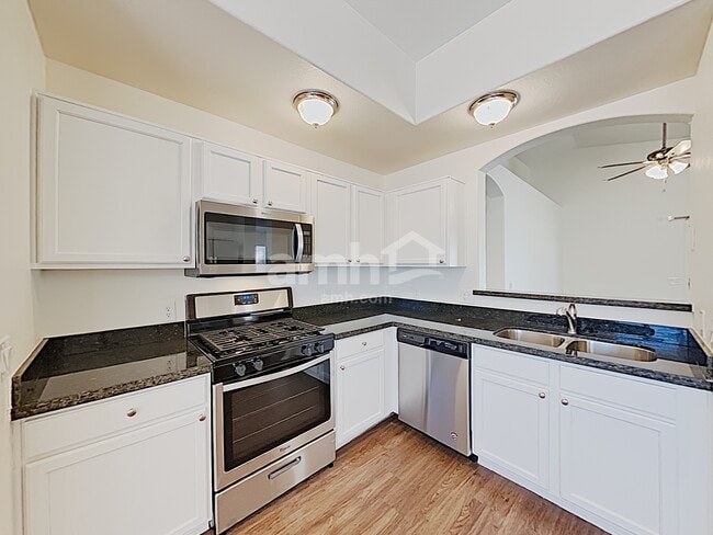 Photo - 368 S 161ST Dr
