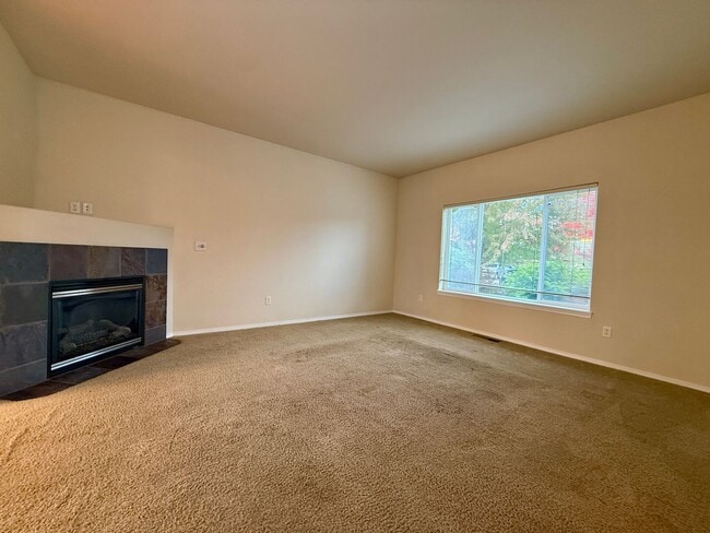 Photo - !!SCHEDULE A TOUR TO SEE THIS BEAUTIFUL SP...
