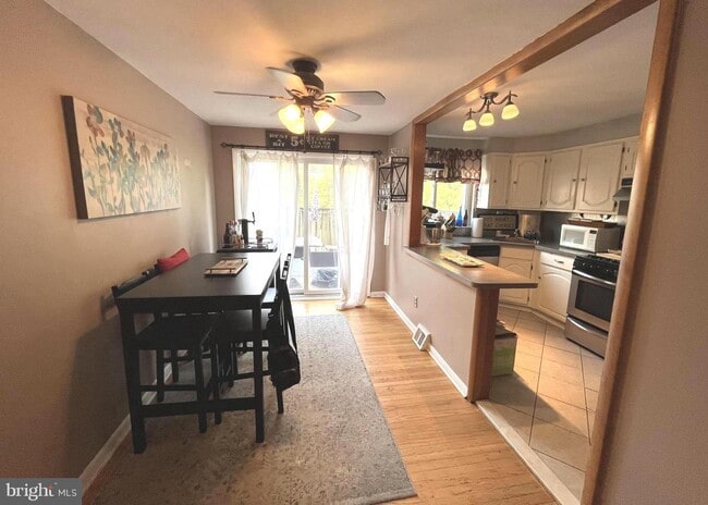 Photo - 5465 Quentin St