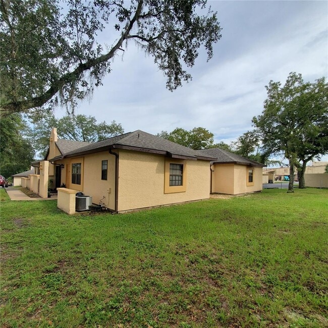 Photo - 603 Water Rd