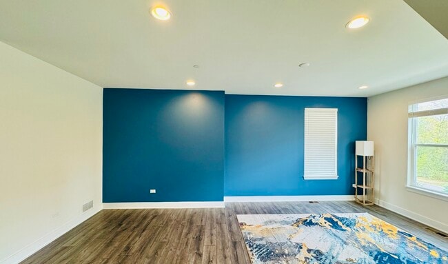 Photo - 29W710 Cambridge Ct