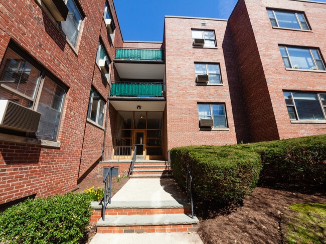 Building Photo - 53 Harvard Ave Unit 5