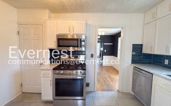 Photo - 5513 Reeds Rd