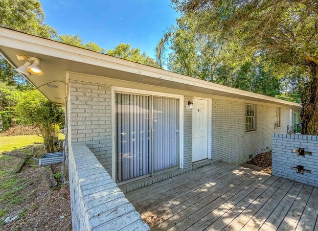 Photo - 2402 Atlas Rd