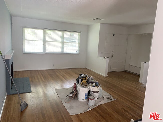 Photo - 2807 Glendon Ave