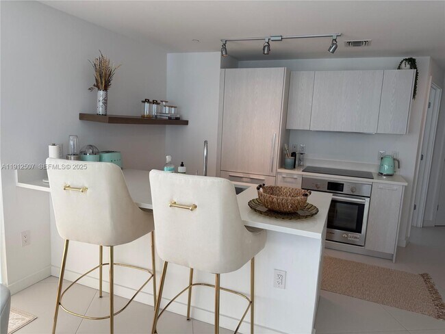 Photo - 501 NE 31st St Unit 2606