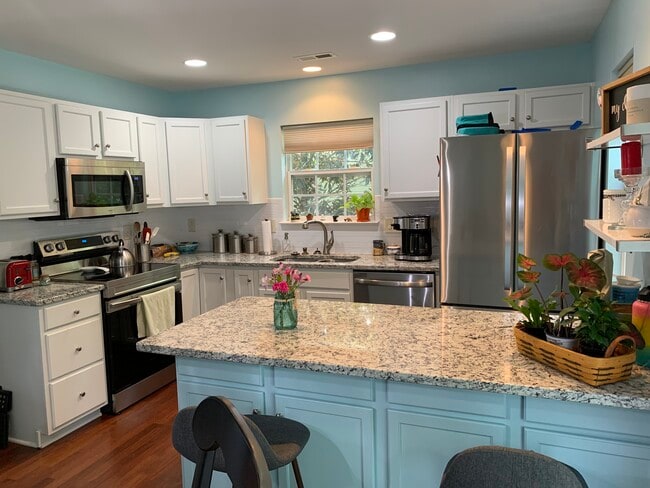 Granite countertops and stainless steel appliances - 34 Tannenbaum Cir Townhome