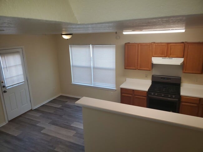 Photo - Christopher Unidad 1020 Christopher Ave. B