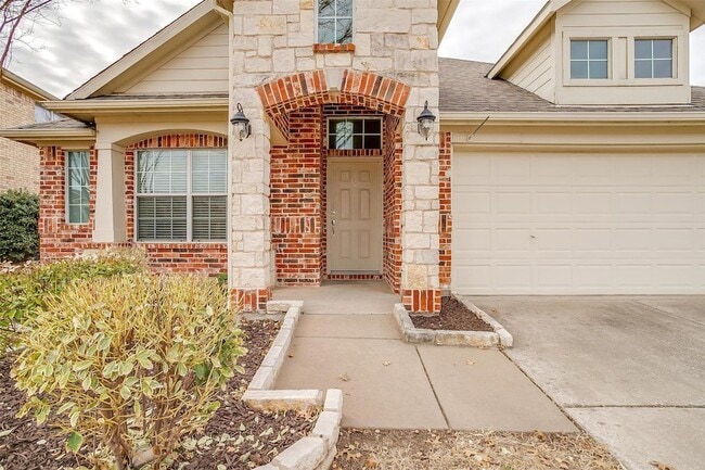 Photo - 1721 Castle Creek Dr