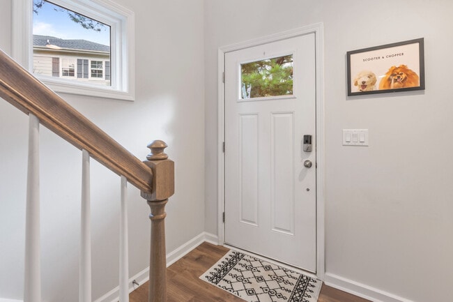 Photo - 214 Maidstone Trail