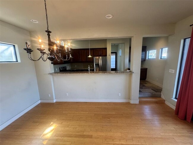 Photo - 1814 Maple Ave