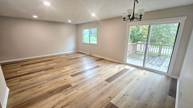 Photo - 1817-1819 Sawmill Pl Mansfield OH 44904 Unit 1817 Sawmill Place