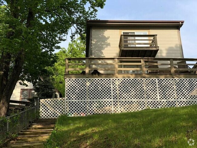 Building Photo - 133 Arthur Ave Rental
