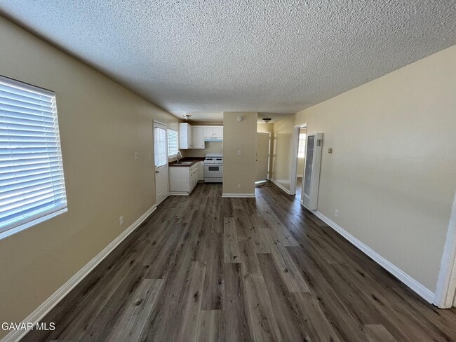 Photo - 7819 Walpole Ave