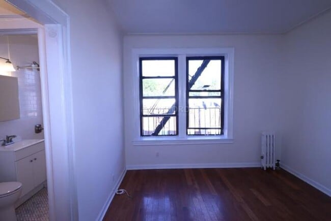 Photo - 1 bedroom in Queens NY 11354 Unit D4