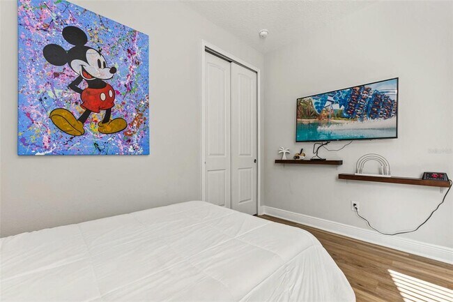 Photo - 389 Southfield St