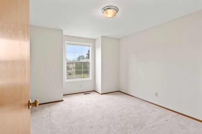 Photo - 3114 210th St SE