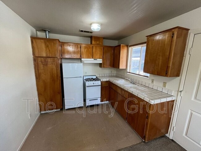 Photo - 62 N Villa St Unit #7