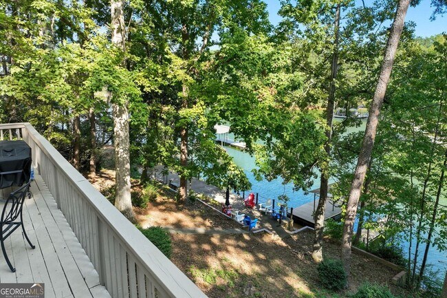 Photo - Luxury Lakefront Retreat – Fully Furnished...