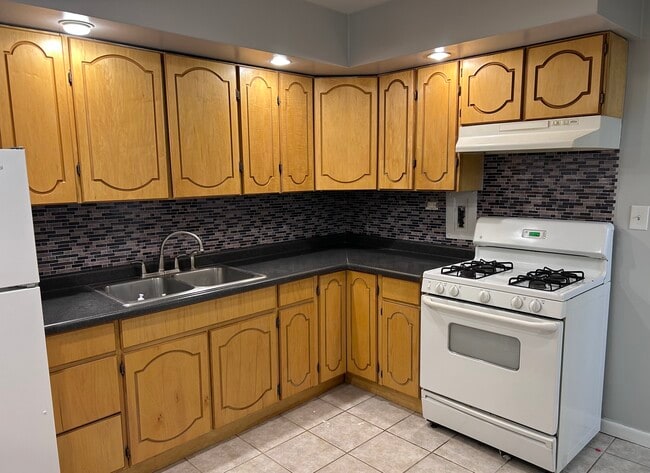 Photo - 1101 Holiday Ln Unit 18