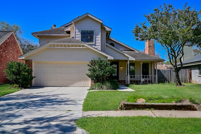3410 Streamside Ln