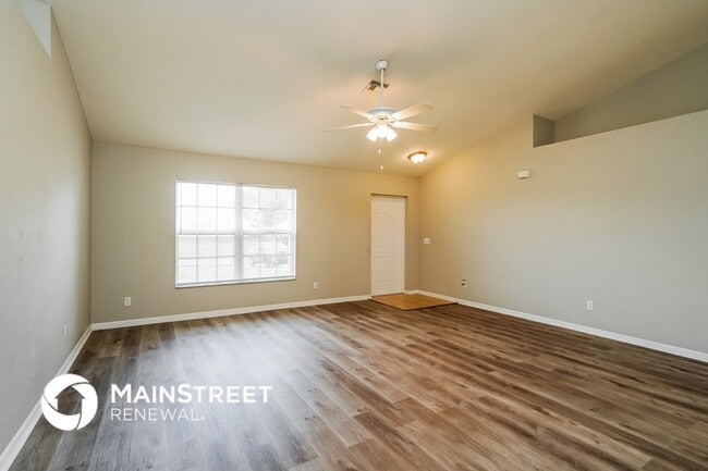 Photo - 2108 NE 15th Ln