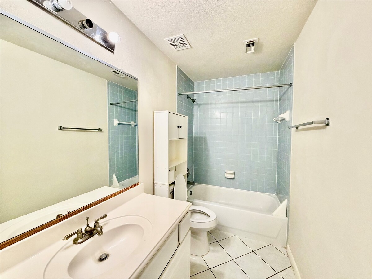 Photo - 21306 Walden Grove Ln