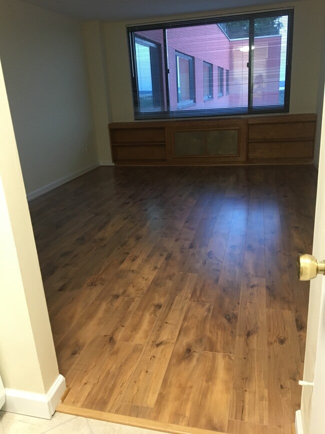 Photo - 1011 Arlington Blvd Unidad 1037