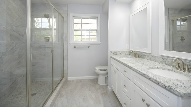 Photo - 3834 Cambridge St