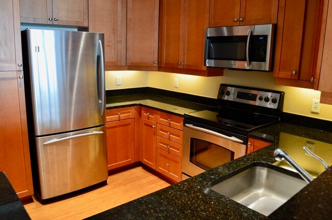 Photo - 1111 11th St NW Unidad 602