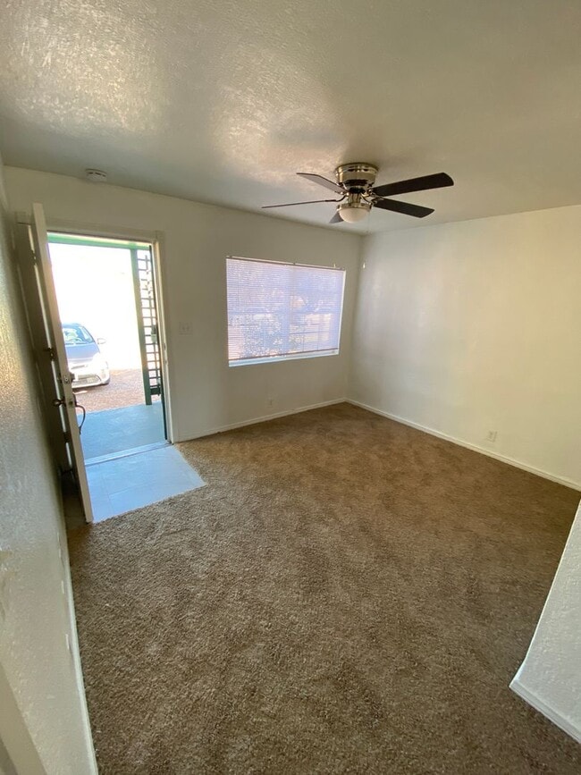 Photo - 3p2538 Unit 2538 - A