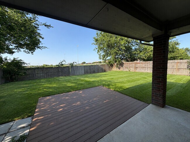5904 Blackmon Ct