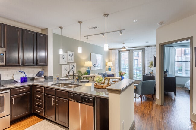 1BR, 1BA - 744SF B1- Living Area