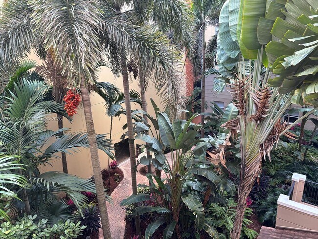 Photo - 17150 N Bay Rd Unit 2418