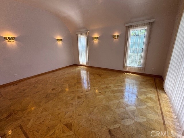 Photo - 320 Laurel Ave