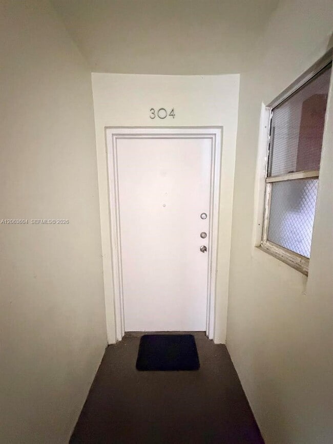 Photo - 12890 NE 8th Ave Unit 304