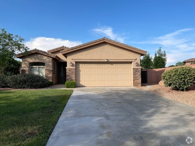Building Photo - Beautiful 3 Bedroom Home in Coral Canyon!